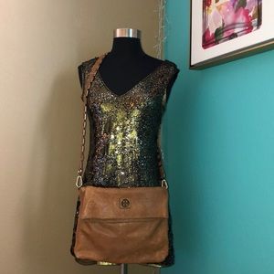 TORY BURCH CITY MESSENGER BAG CAMEL